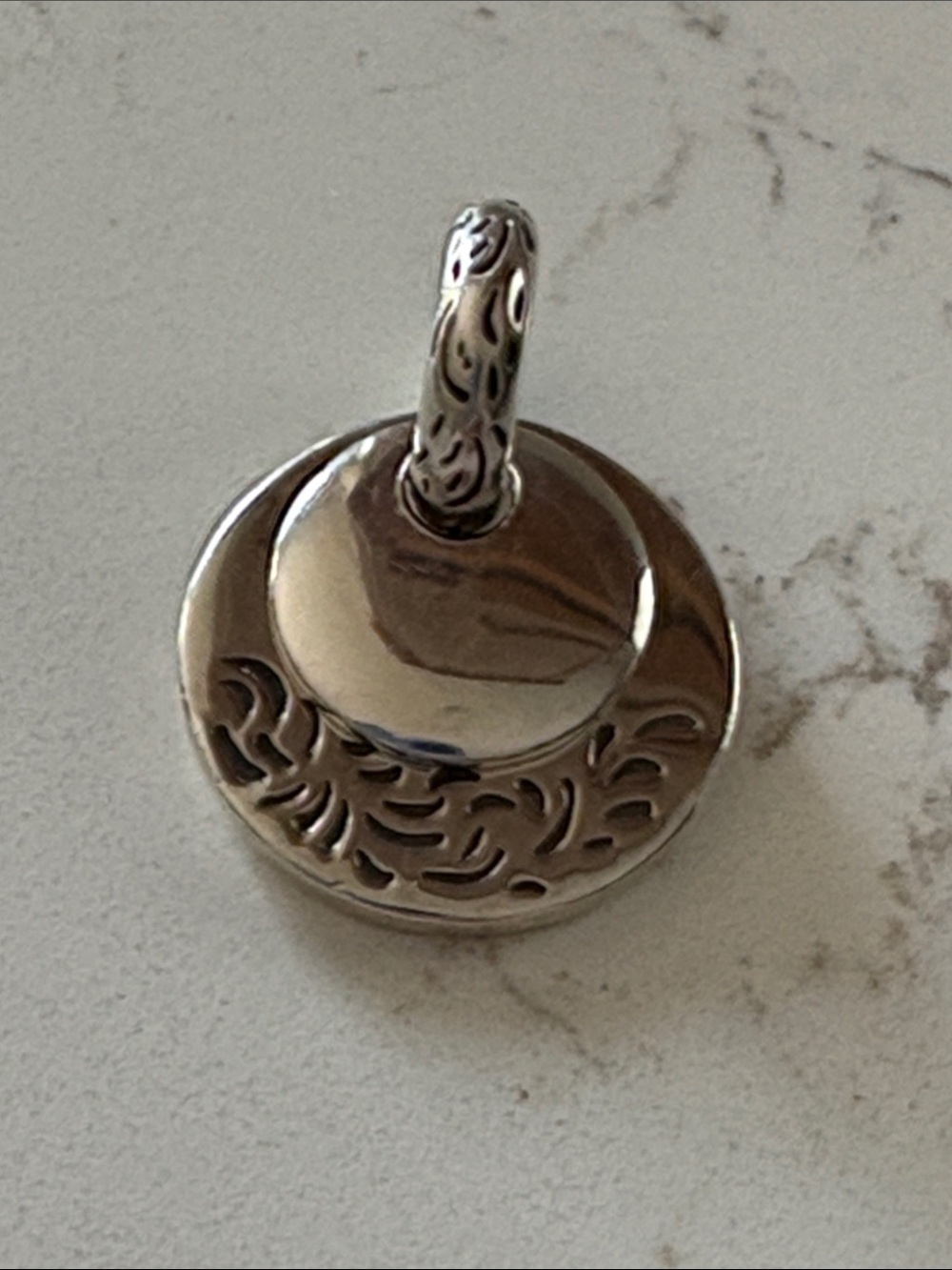 Silpada sterling silver filigree  Disc Necklace Pendant